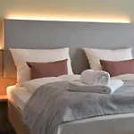 Hotel Hamester - & Restaurant *